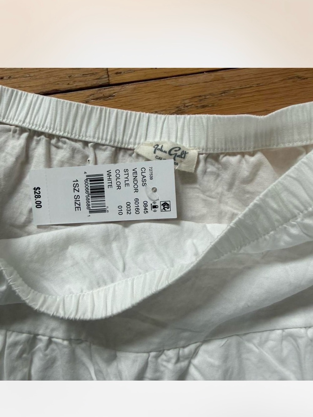 John Galt/Brandy Melville White skirt